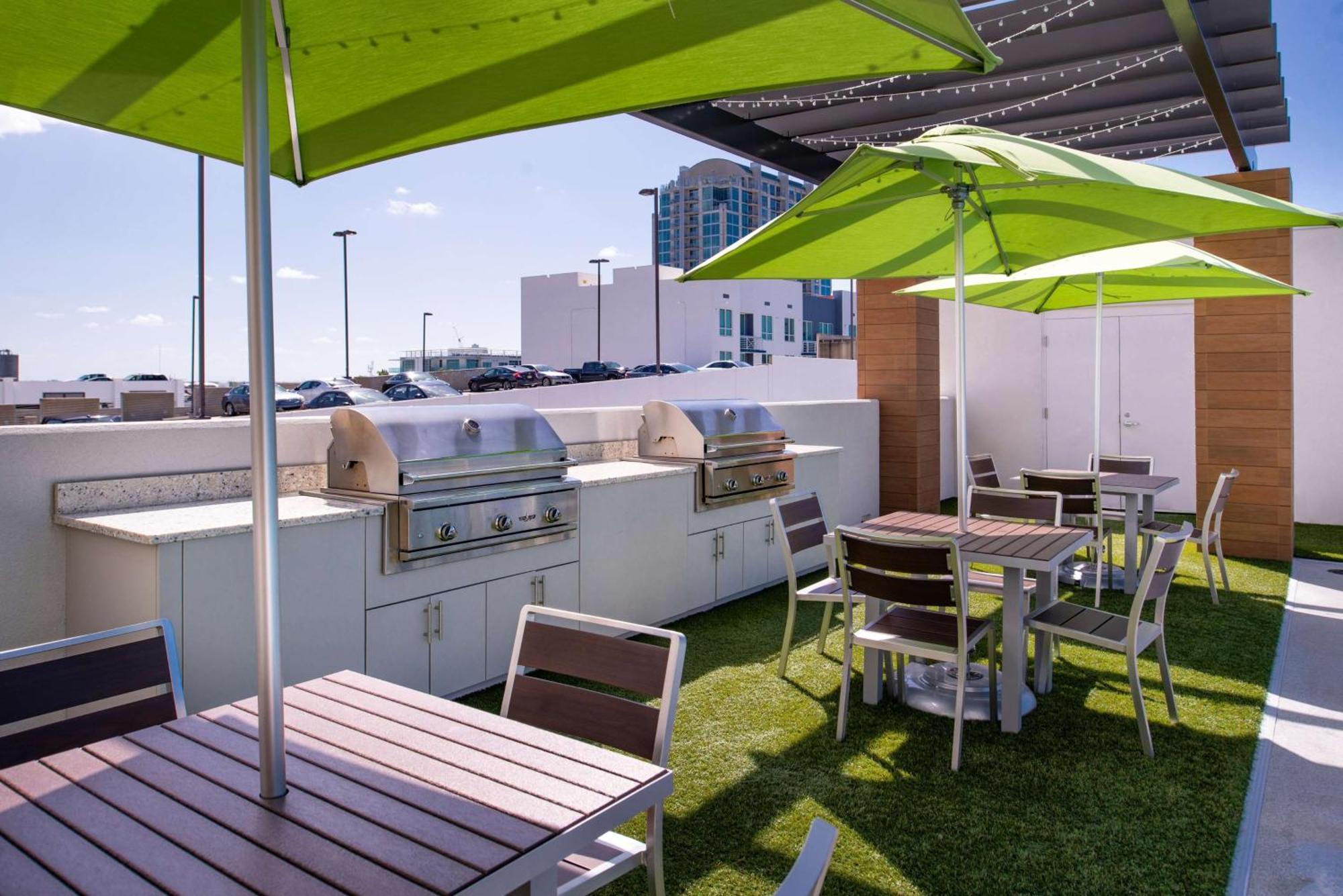 Home2 Suites By Hilton Tampa Downtown Channel District Buitenkant foto
